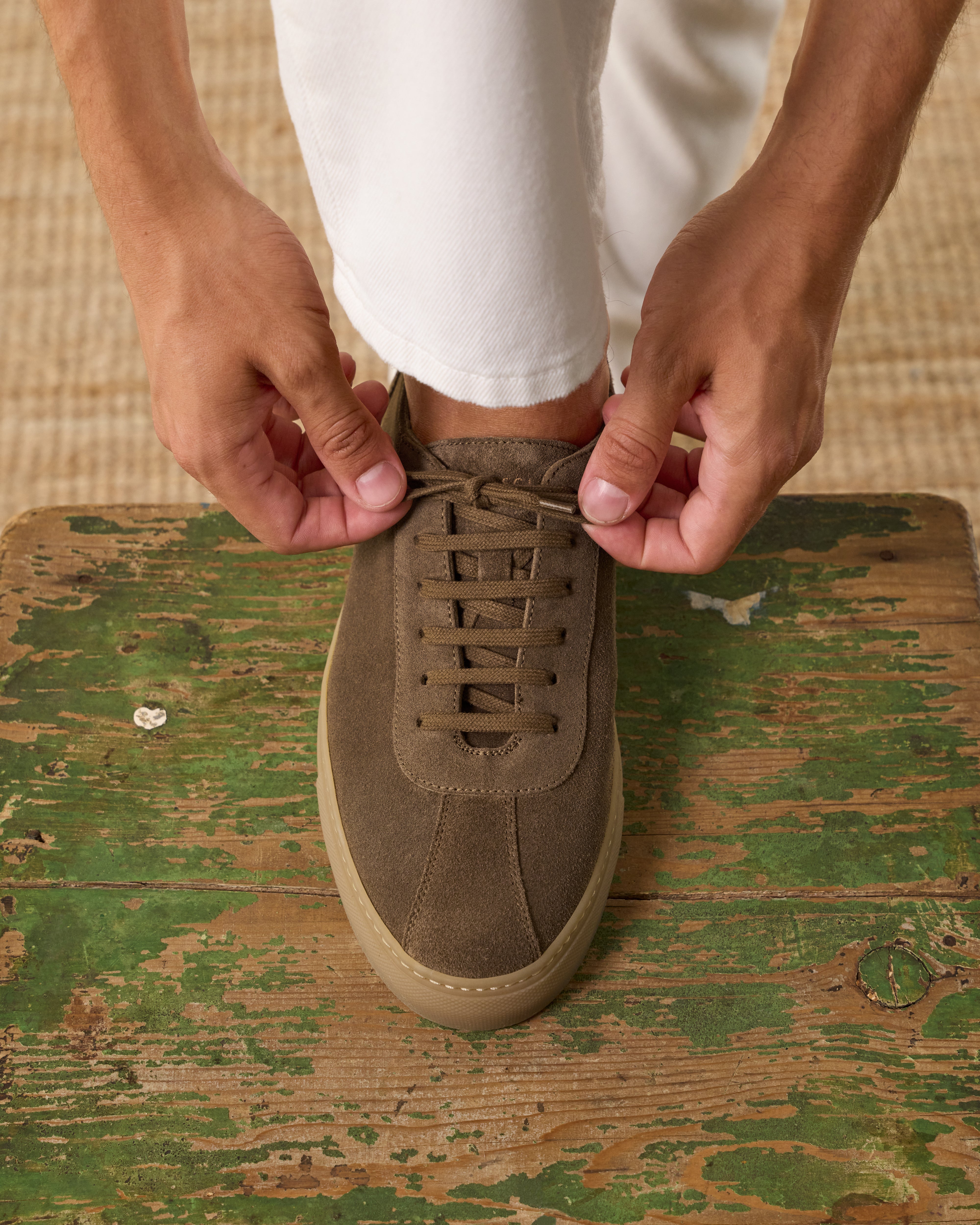 Men's unlined handcrafted sneakers Velasca