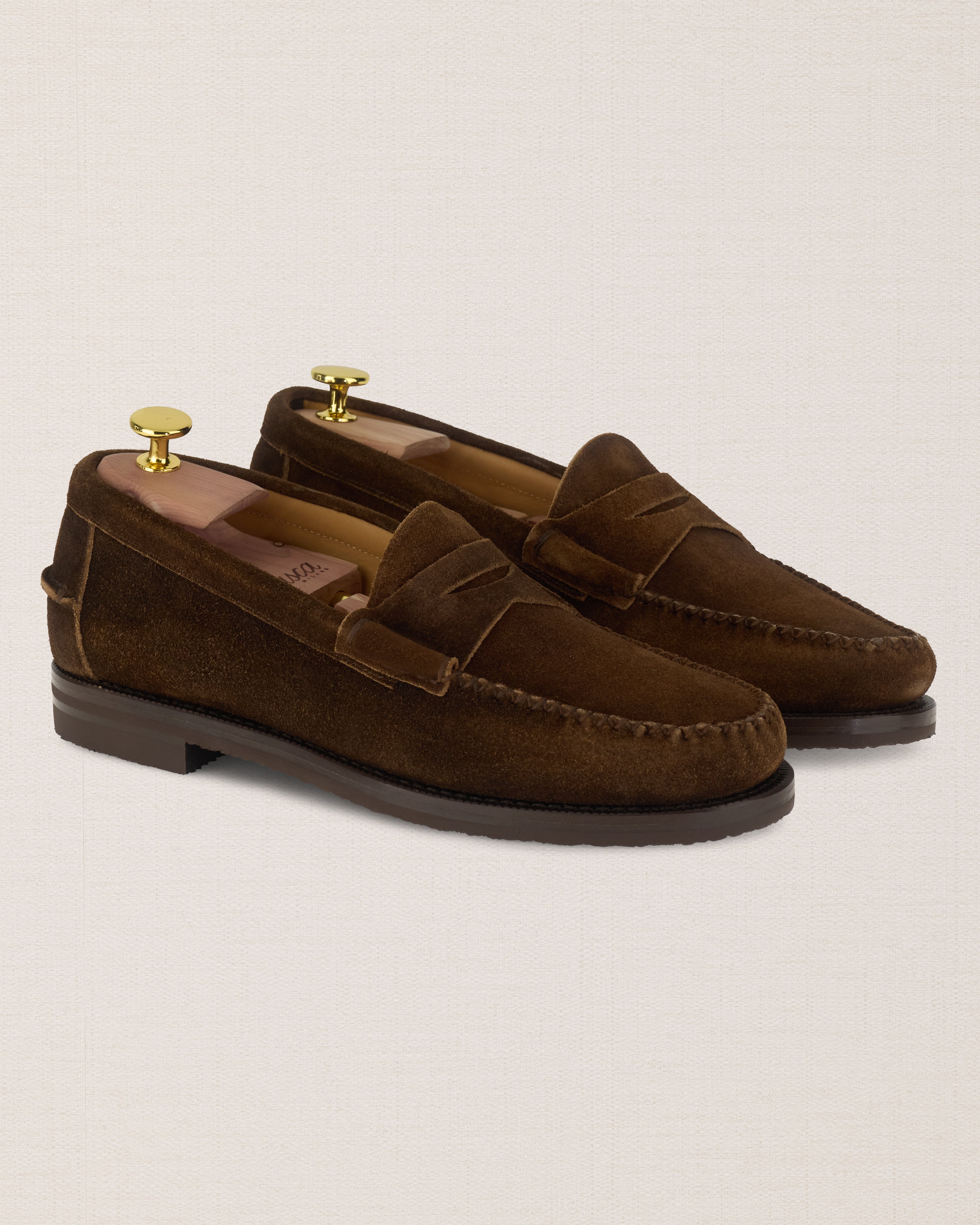Men's handcratfted brown suede loafers Made in Italy | Velasca