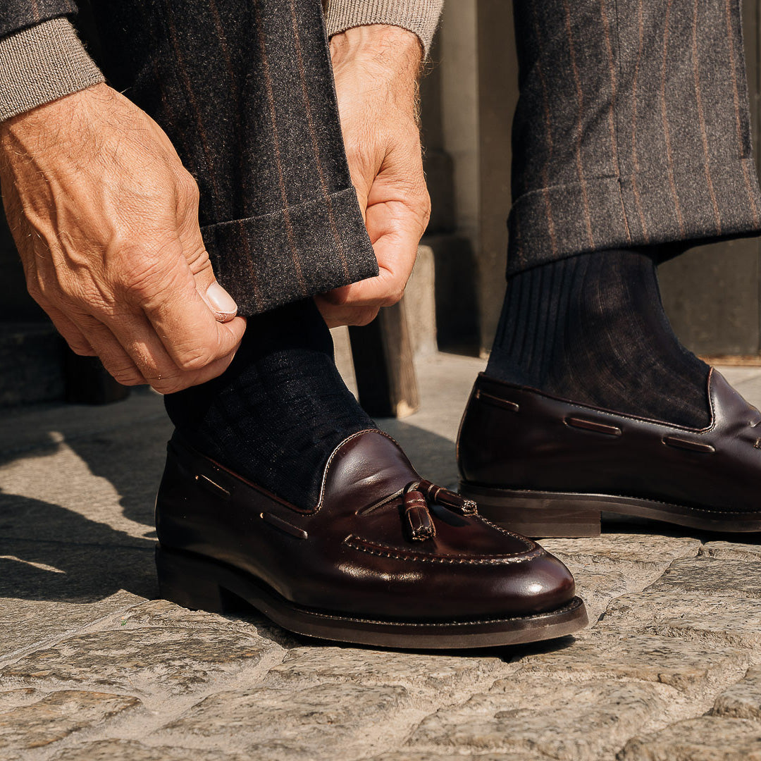Maxim Globus dateret Men's handmade leather Tassel Loafer with Vibram rubber | Velasca